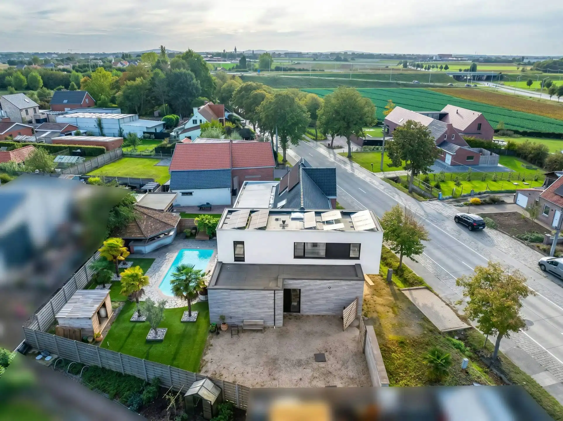 Exclusief huis te koop in Sint-Jan met zwembad foto 21