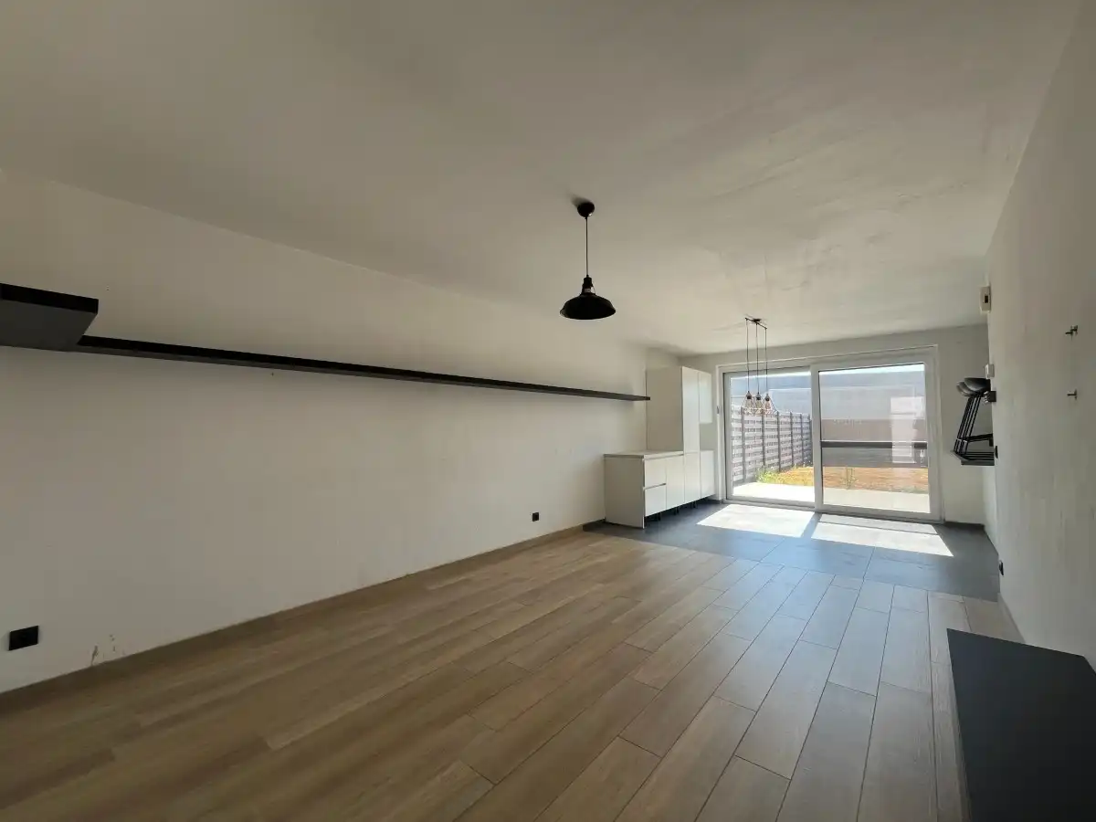 Moorslede – Recente energiezuinige nieuwbouwwoning met 3 slaapkamers en garage foto 2