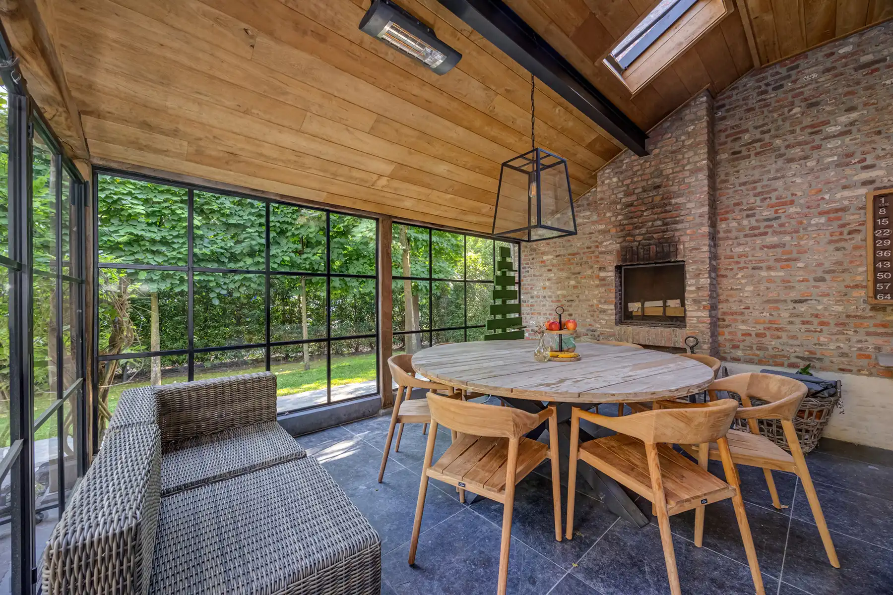 Instapklare villa op toplocatie aan het Zoerselbos foto 23