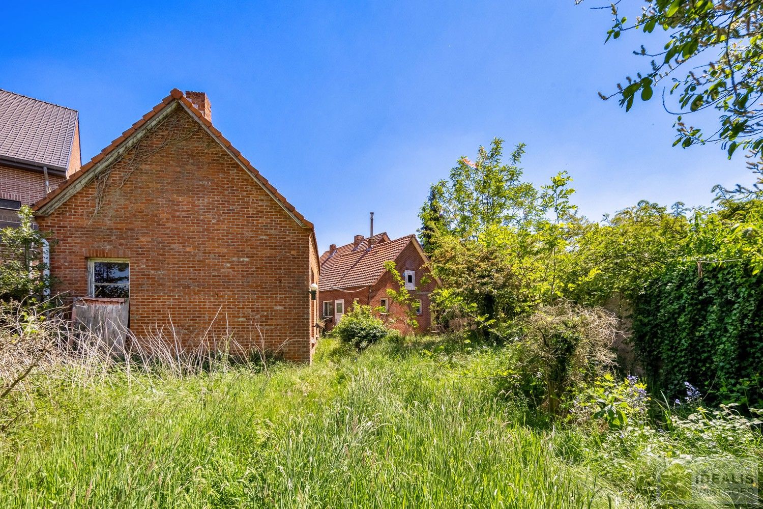 IDEALIS VASTGOED - OVERDRACHT AANDELEN PATRIMONIUMVENNOOTSCHAP MET IN HAAR ACTIEF MEERDERE ONROERENDE GOEDEREN GELEGEN TE STADSWAAG 3, STADSWAAG 5, STAD 1, STAD 3, GROENSTRAAT 5 EN POSTHOORNSTRAAT 26, ALLEN IN HET CENTRUM VAN HAMONT (HAMONT-ACHEL)! – Geschikt voor zij die zoeken naar een interessante investering met verschillende mogelijkheden waaronder een vernieuwbouw bestaande uit 10 appartementen. foto 17