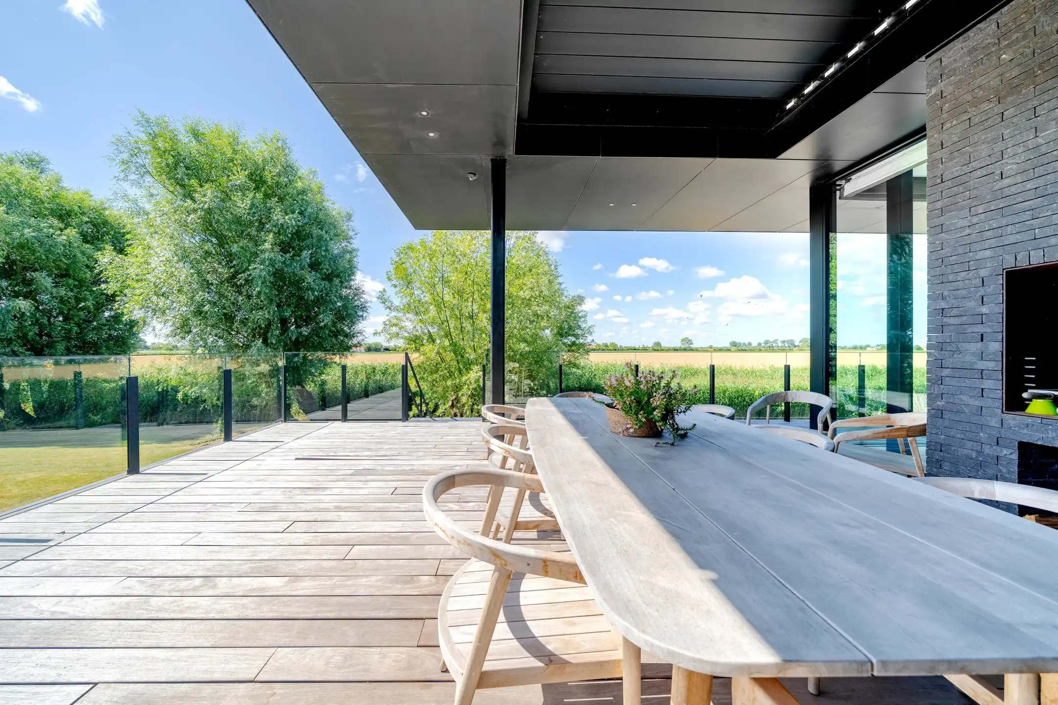 Karaktervolle hoeve met authentieke charme en een verfijnde, luxueuze afwerking op een uniek domein van 2.913 m²... foto 7