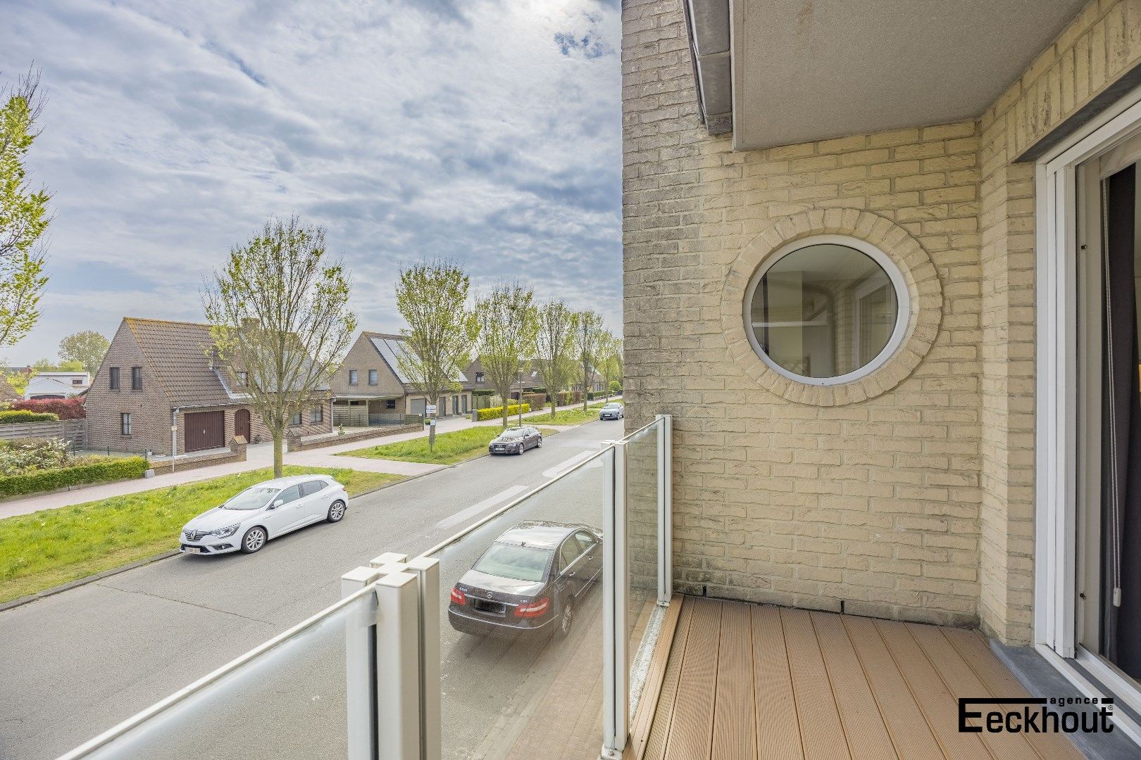 Ruim appartement met 5 slaapkamers in duplex stijl in residentie De Vierboete, Oostende, bouwjaar 2005, 140m² bewoonbare oppervlakte, 2 badkamers foto 4