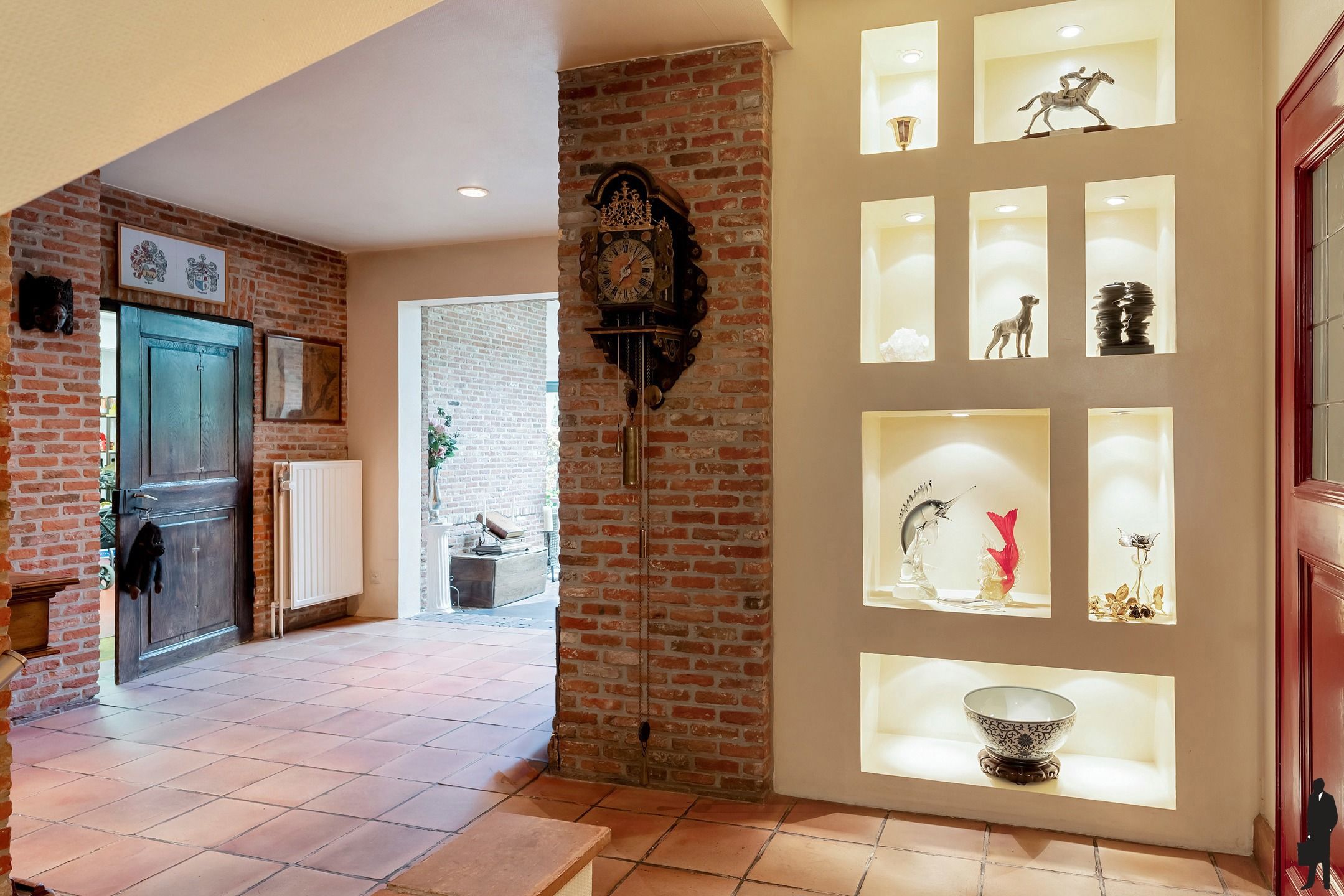 Op absolute toplocatie gelegen villa! foto 11