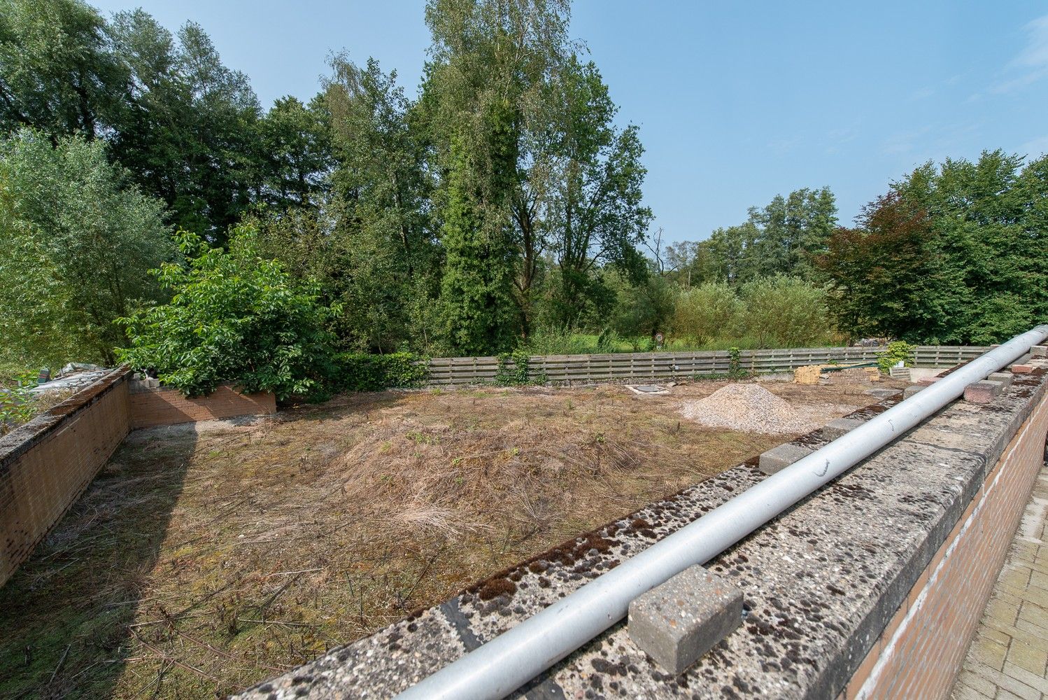 Energiezuinige gelijkvloerse woning met magazijn  van 400 m² (20a58ca!) foto 10