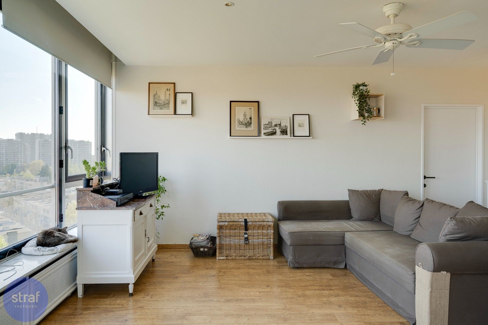Een prachtig 1-slaapkamerappartement op de 7de verdieping van de Panorama Tower foto 6