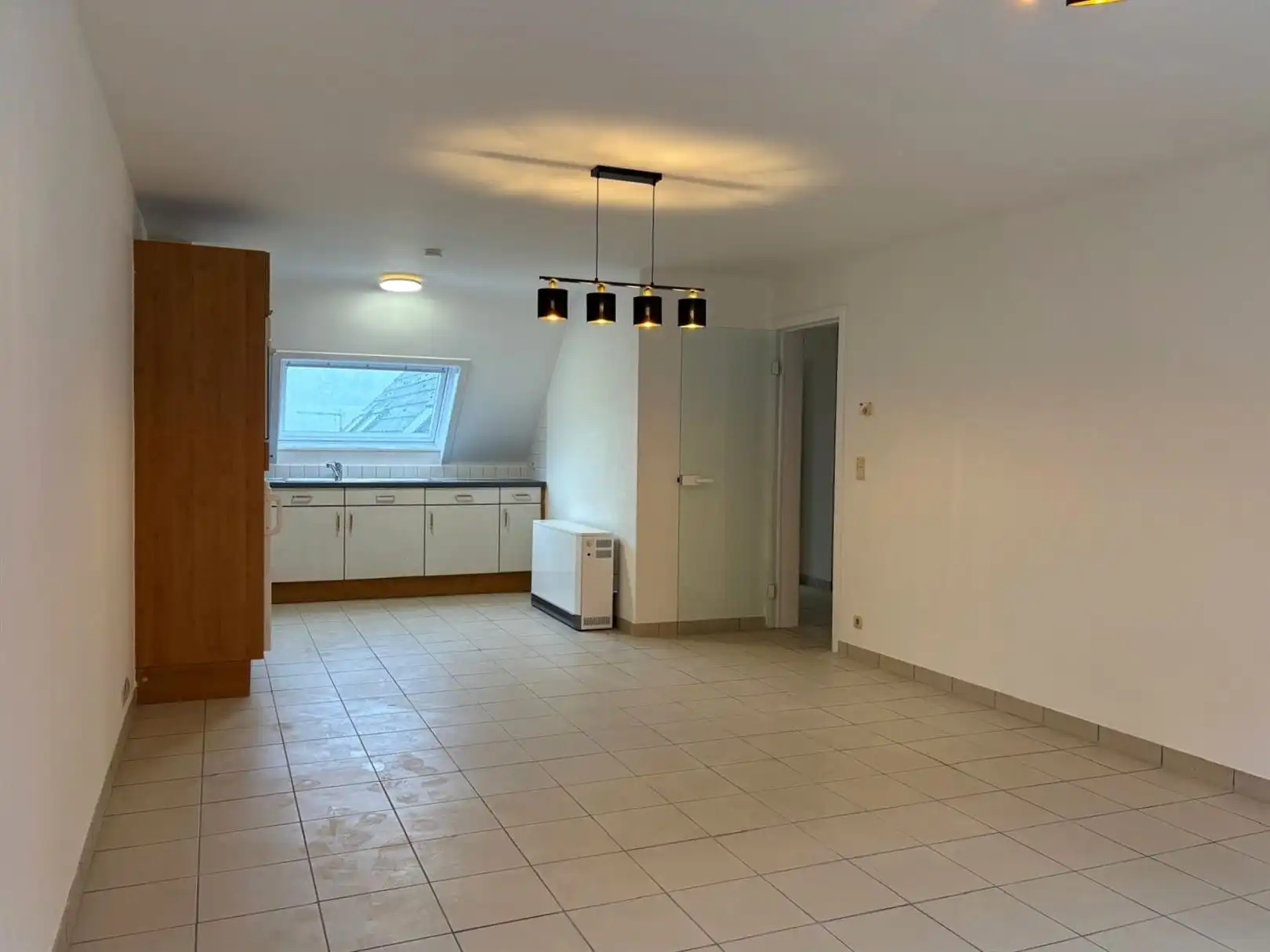 Ongemeubeld duplex appartement met 2 slaapkamers foto 6