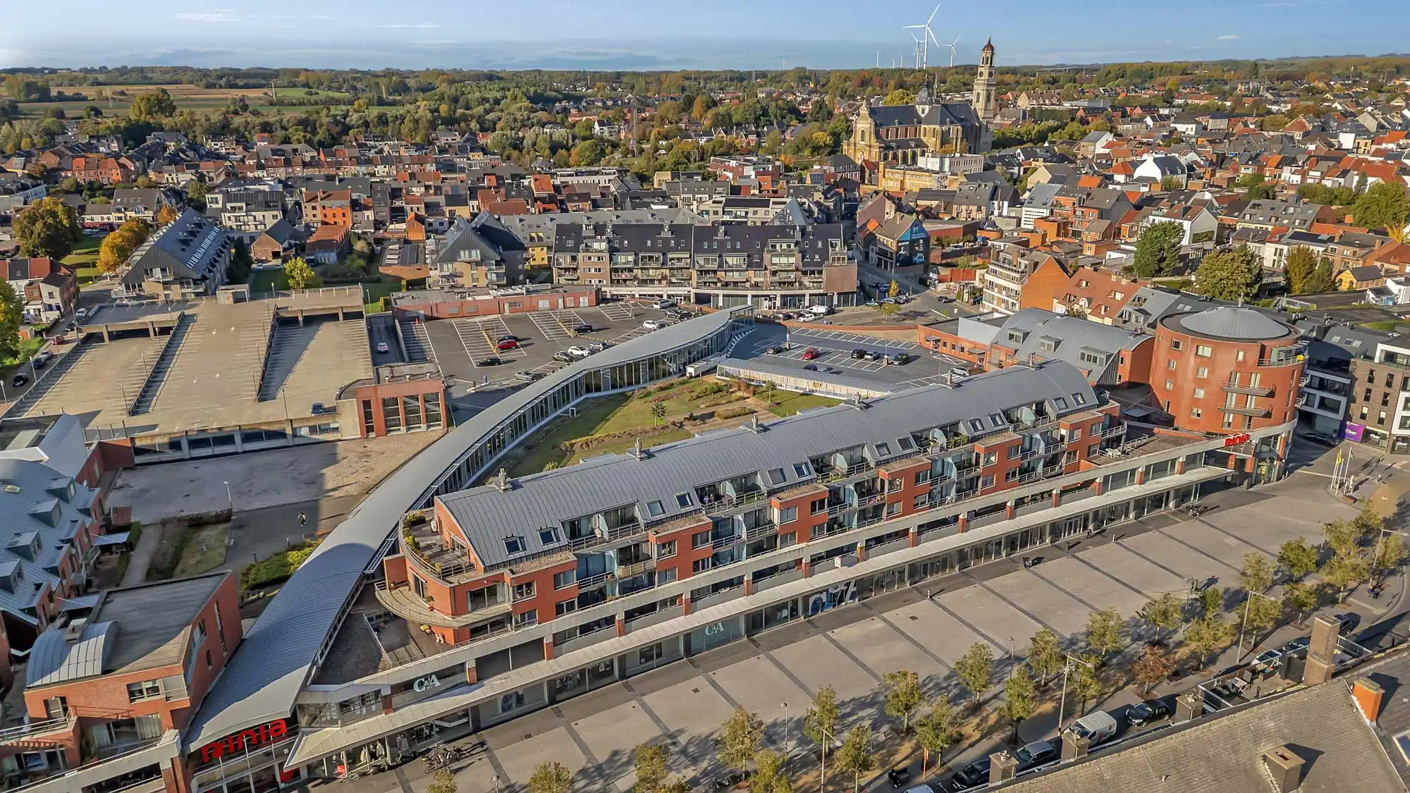 Ruim appartement met ruime garage en twee terrassen foto 22