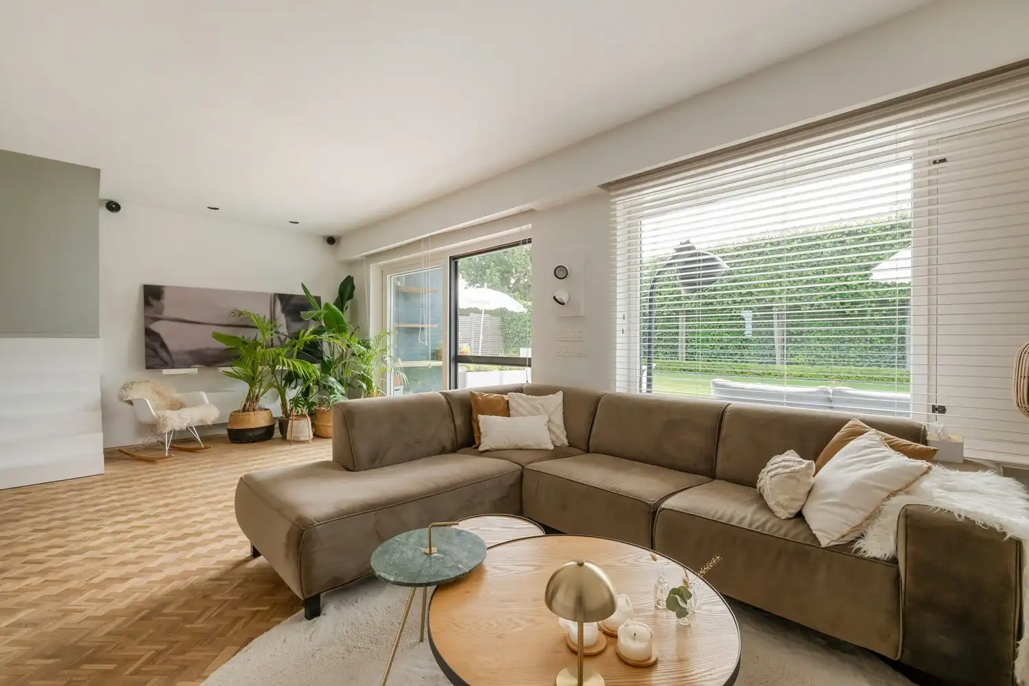 Super gelegen hedendaagse villa met 3 slaapkamers op zonnig perceel van 600 m². foto 7