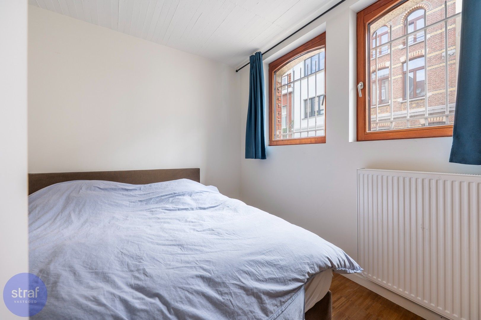 Modern appartement met open leefruimte en gezellige stadstuin in Berchem foto 12