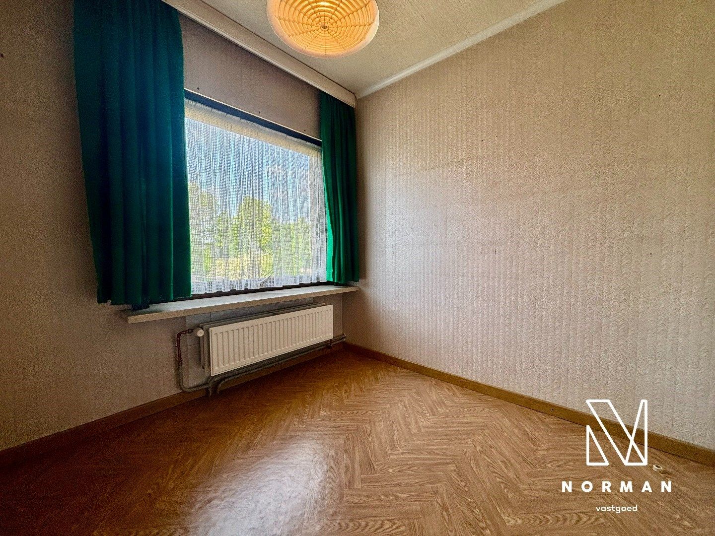 Stevige woning met 3 slpk op mooie locatie in Kuurne! foto 11