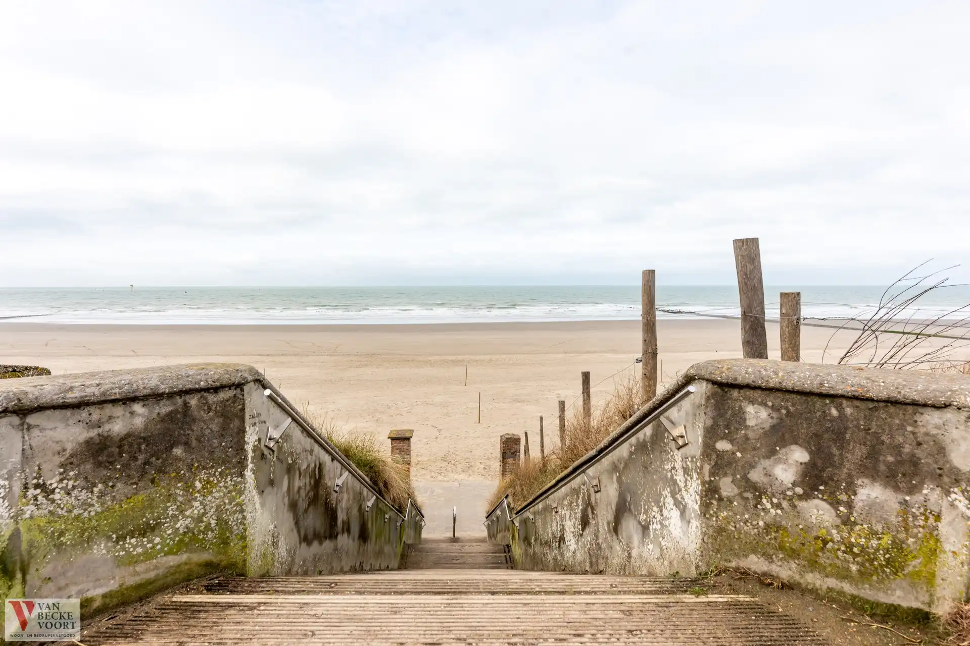 Gelijkvloers appartement op onevenaarbare locatie foto 20