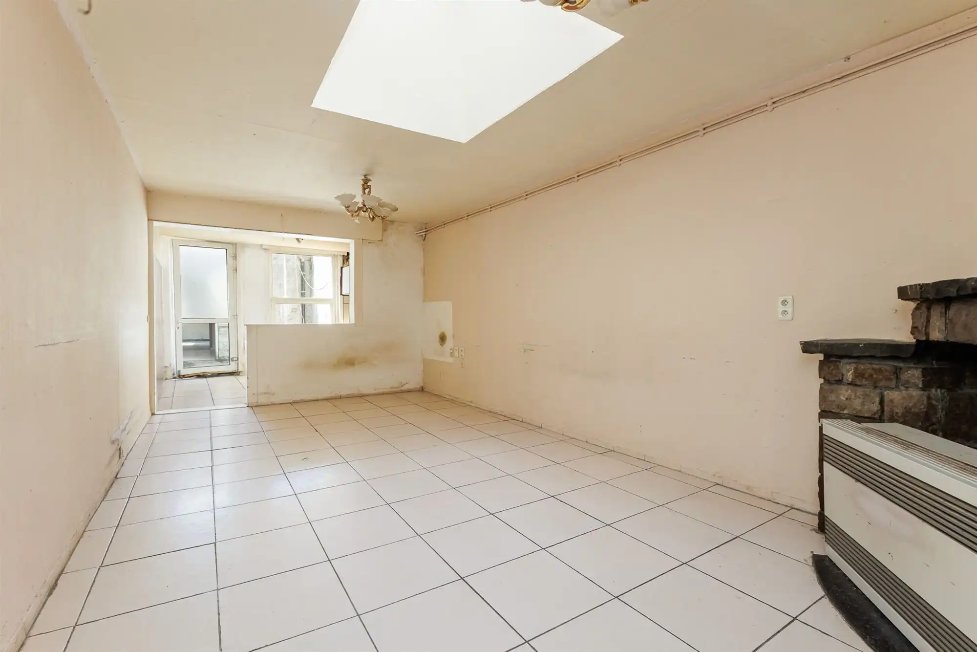 Te renoveren woning met veel potentieel te Mechelen foto 2