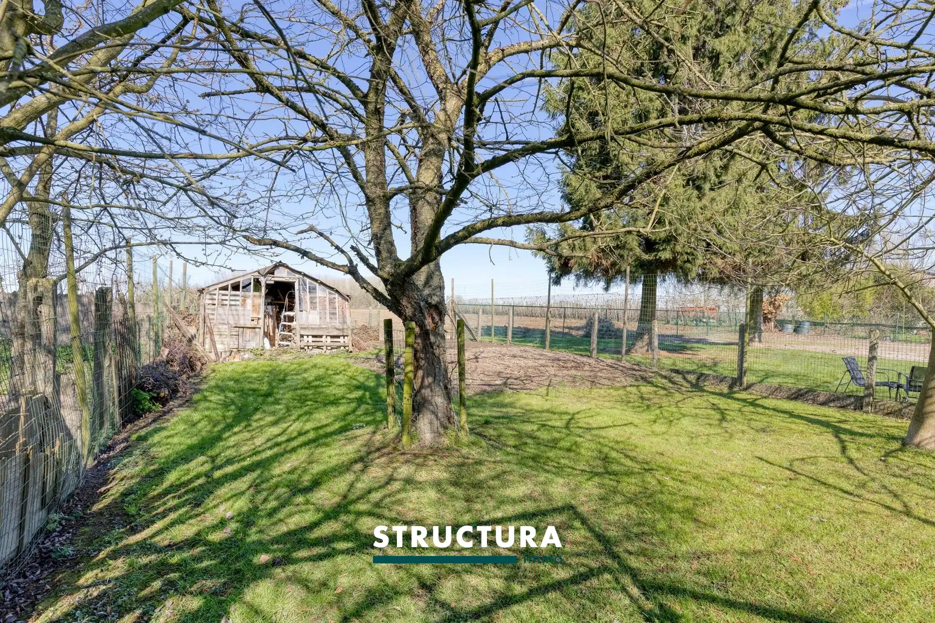 Casco woning met grote tuin  foto 18