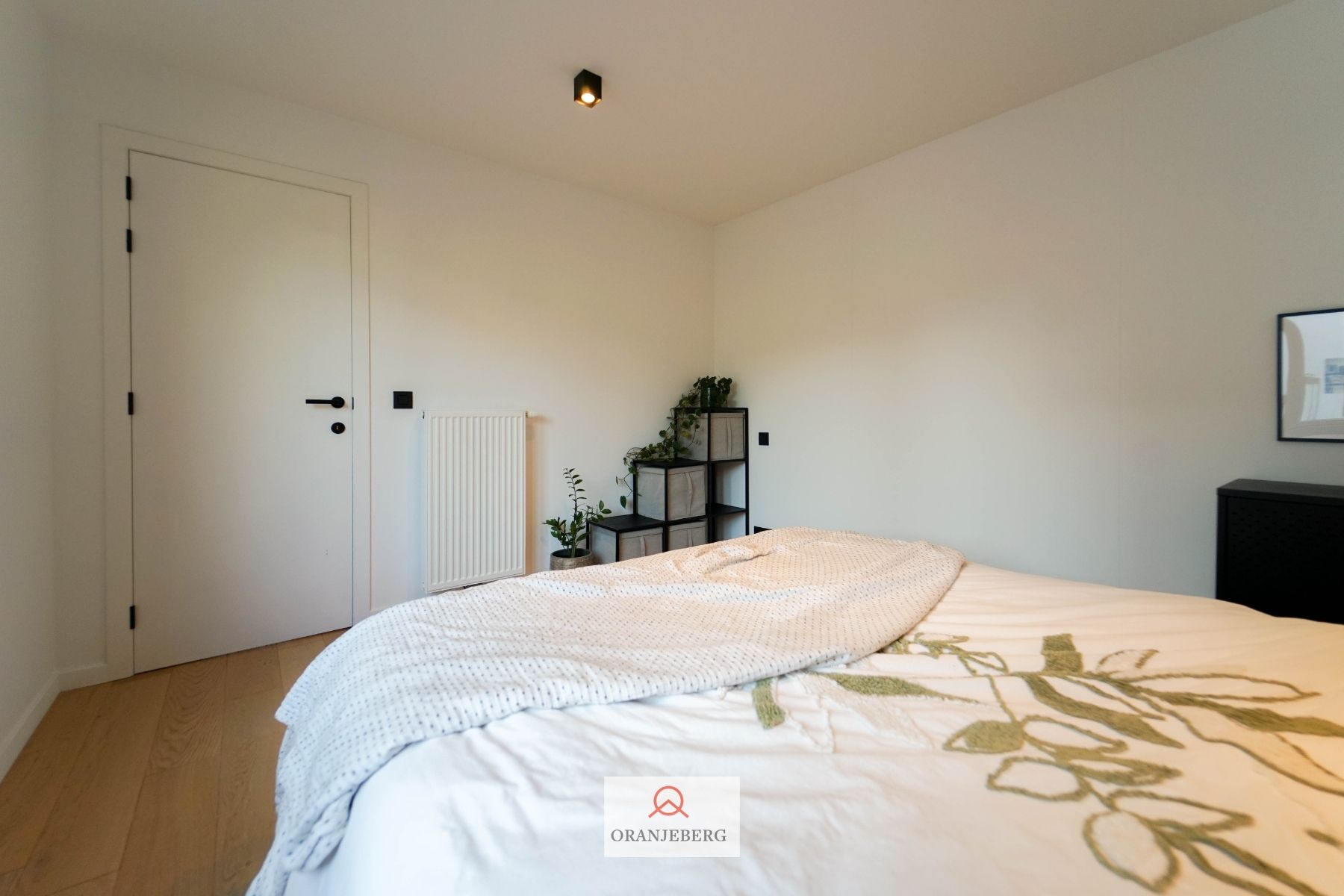 Lichtrijk en gerenoveerd 2 slpk appartement met terras foto 19