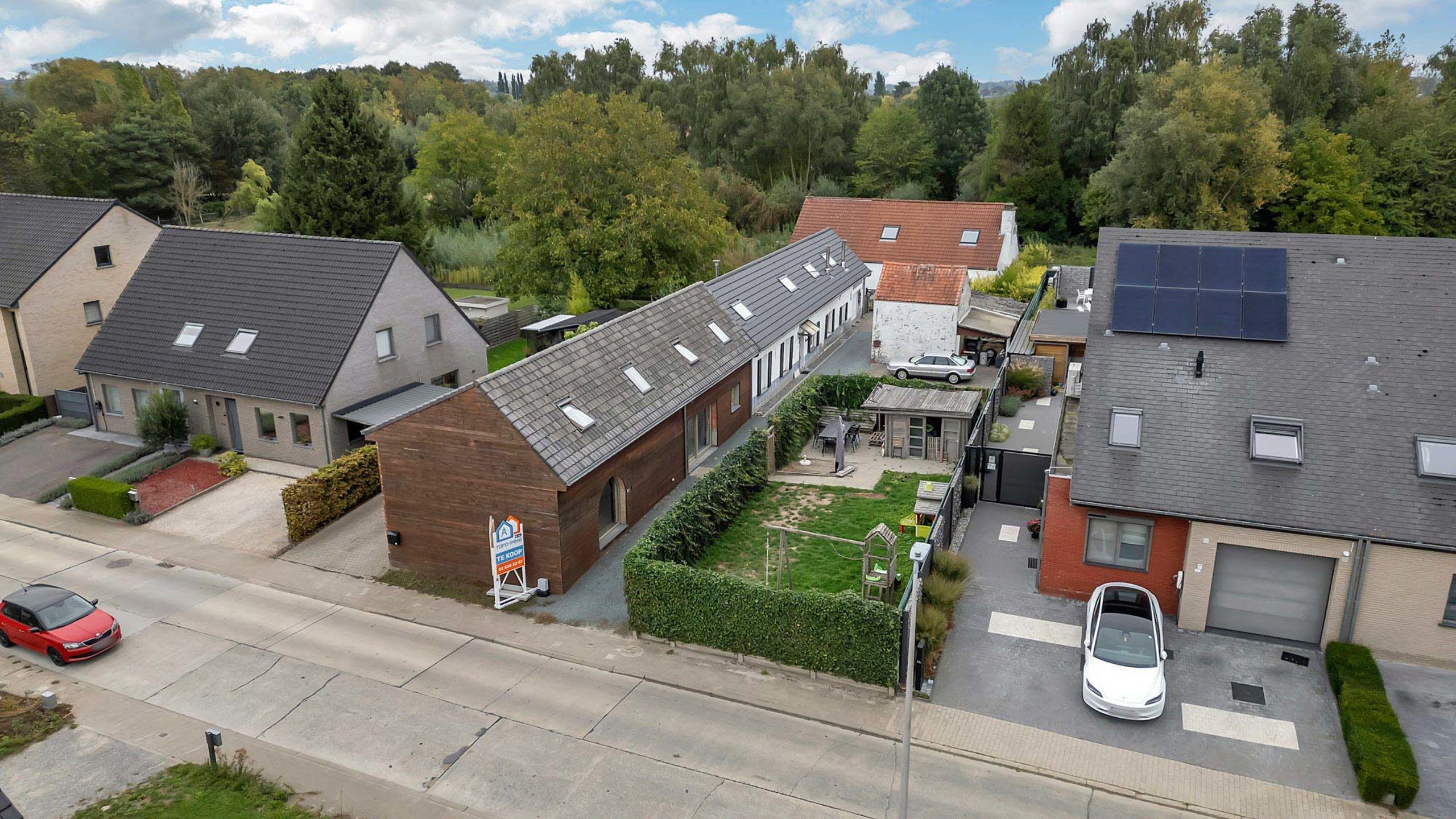 Instapklare woning te Ternat met drie slaapkamers, tuin en carport! foto 16
