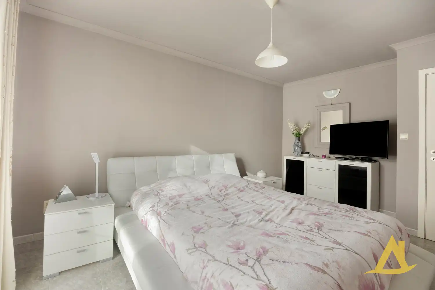 PRACHTIGE WONING IN LANDELIJKE STIJL TE LOKSBERGEN! foto 19