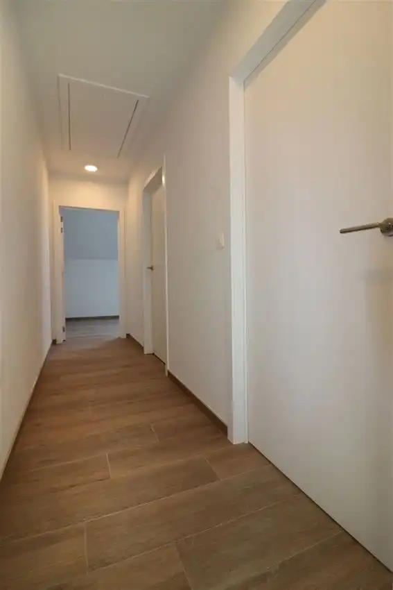 Nieuwbouwappartement met groot zuidgericht terras, 2 slpk. en autostaanplaats binnen foto 20