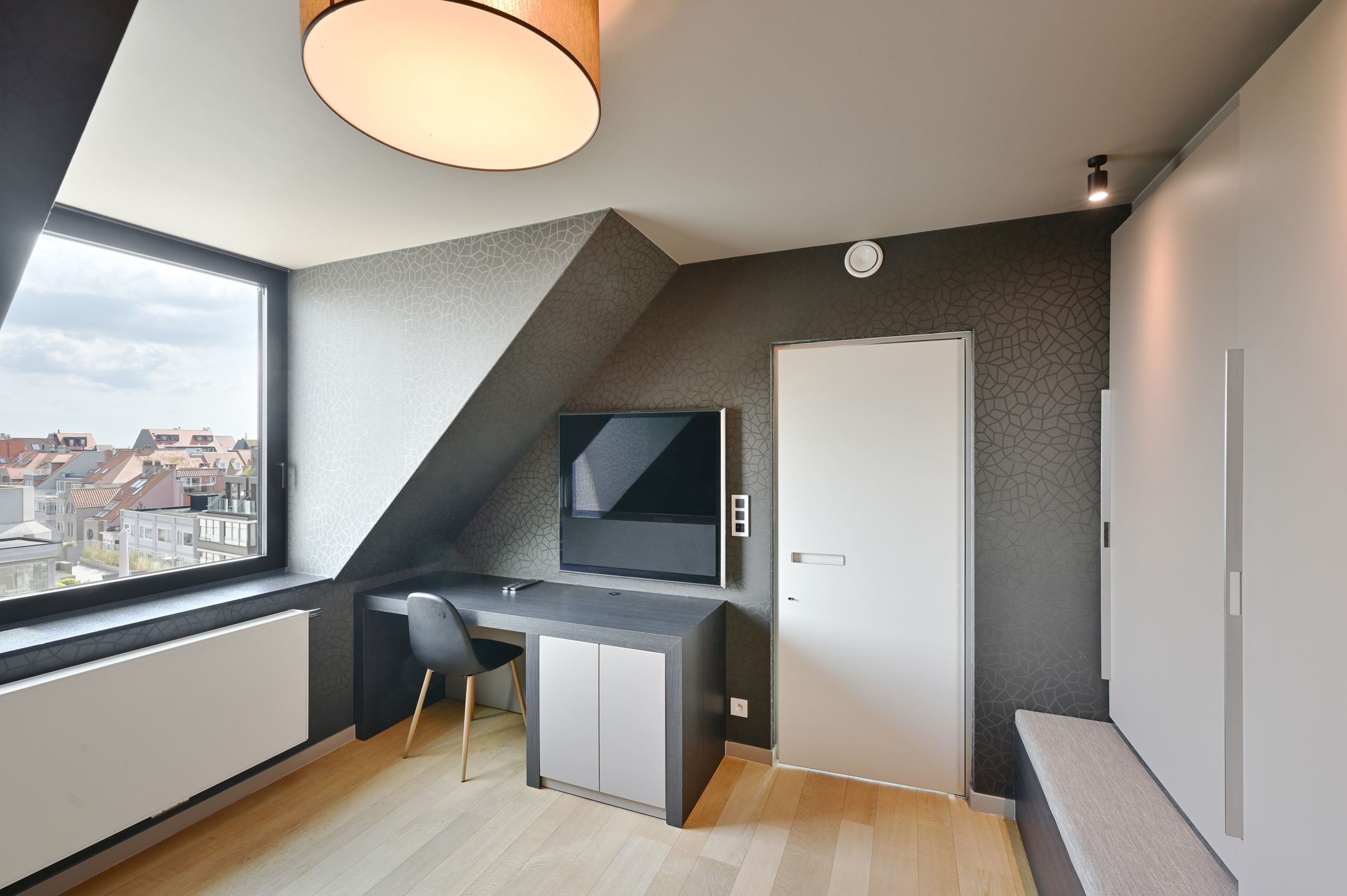 Uitzondelijk hoekappartement (duplex) met zijdelings zeezicht foto 67