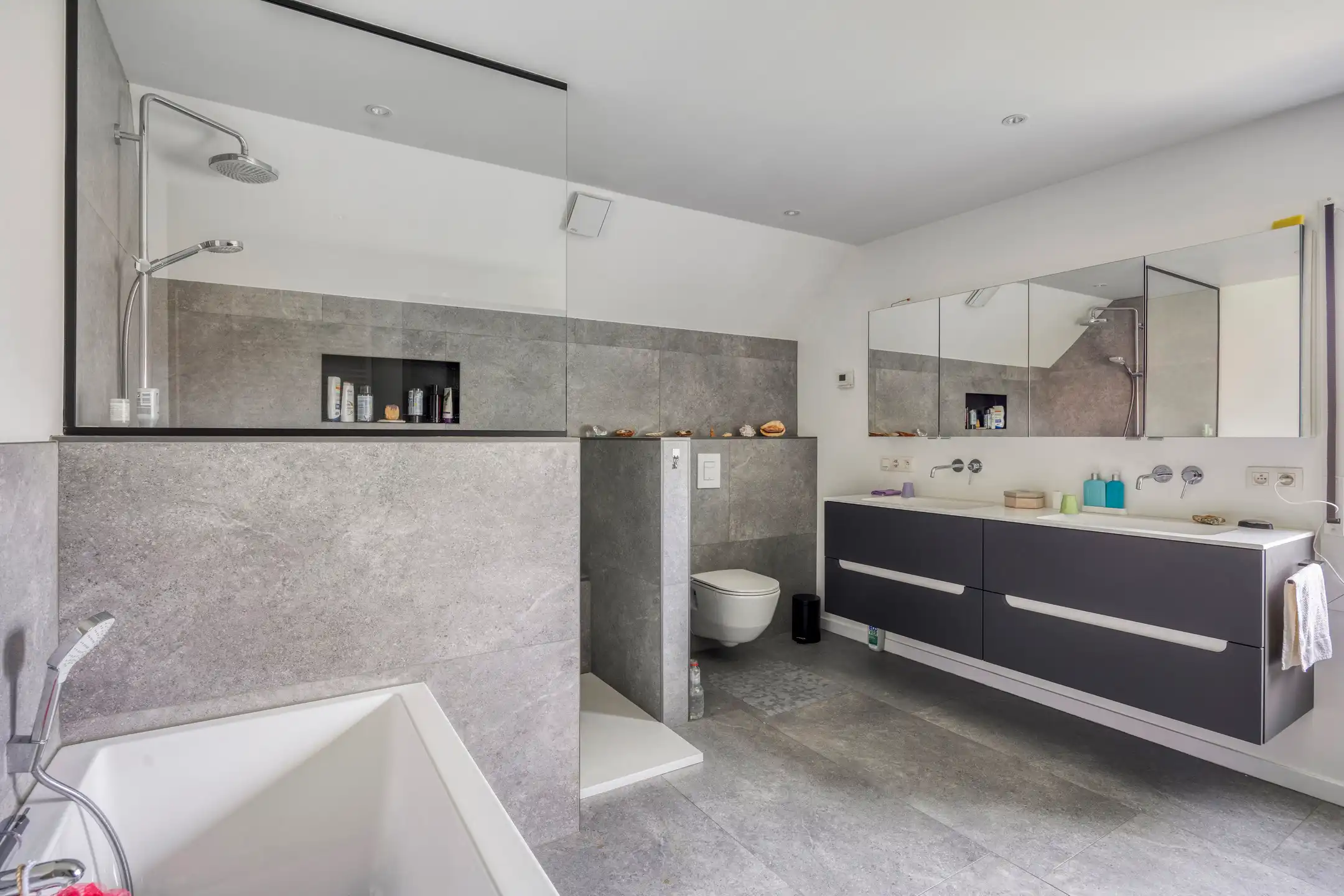 Ruime villa op een uniek perceel van 42are te Rillaar foto 19