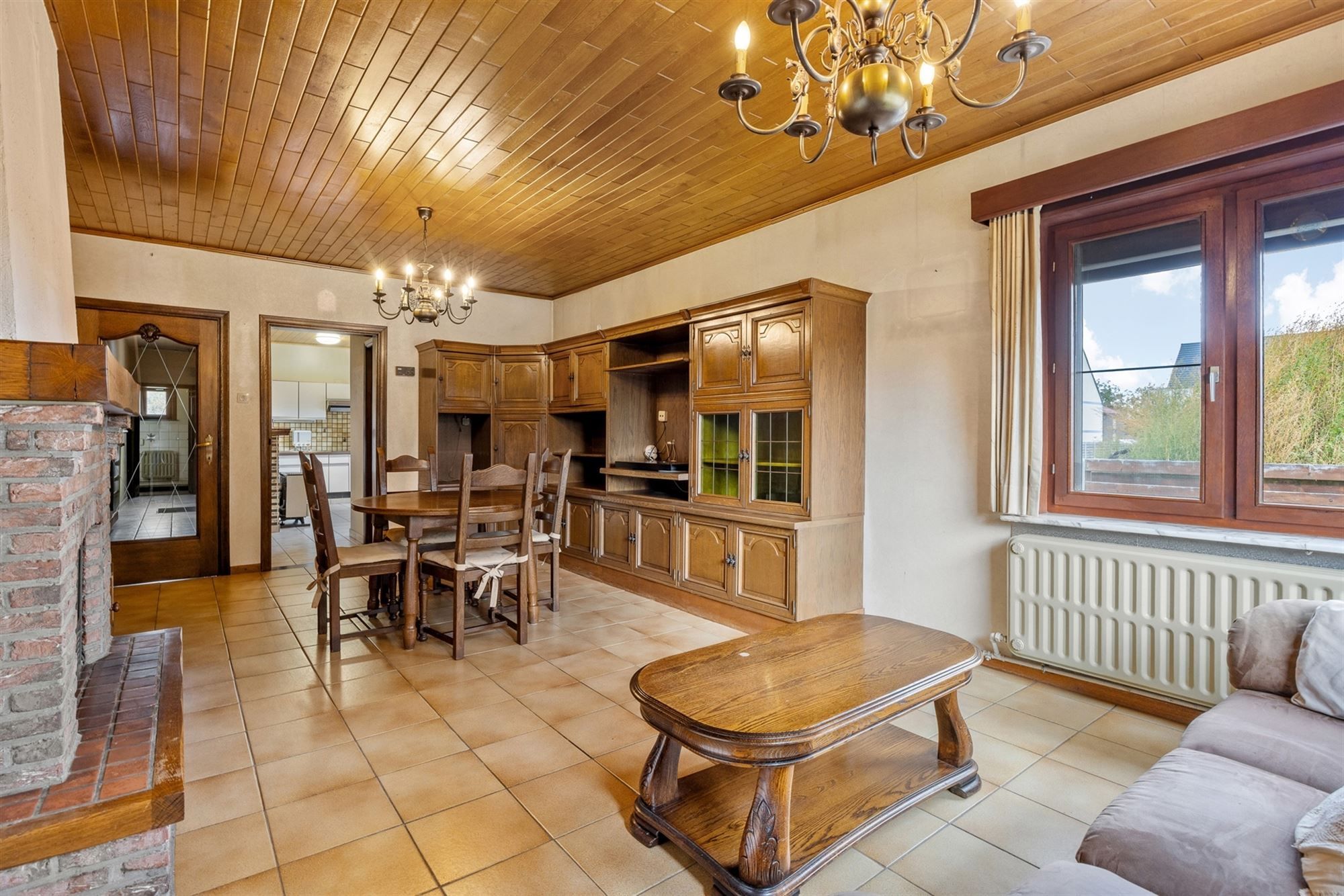 PERFECT ONDERHOUDEN GELIJKVLOERSE WONING OP IDEALE LIGGING foto 4
