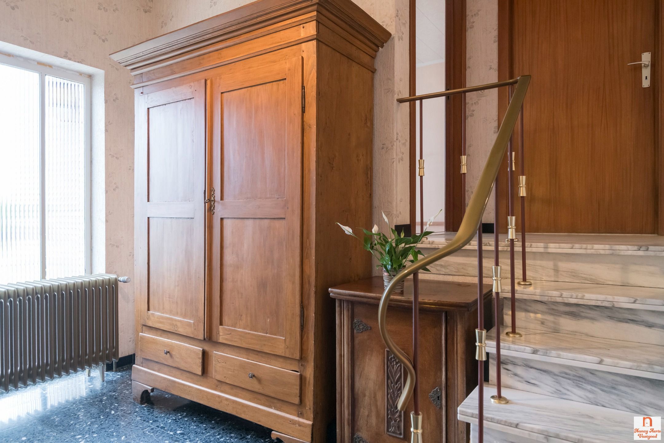 Split-level woning met grote tuin en vrij uitzicht foto 46