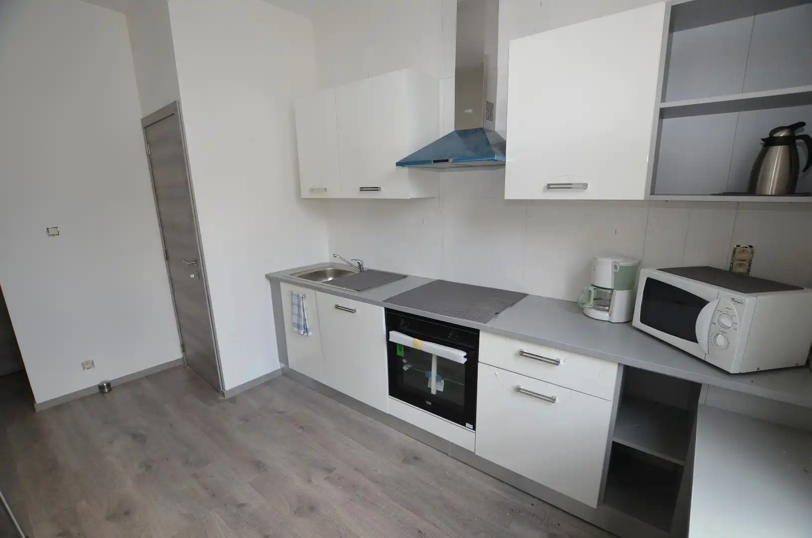 Grotendeels gerenoveerd appartement  foto 3