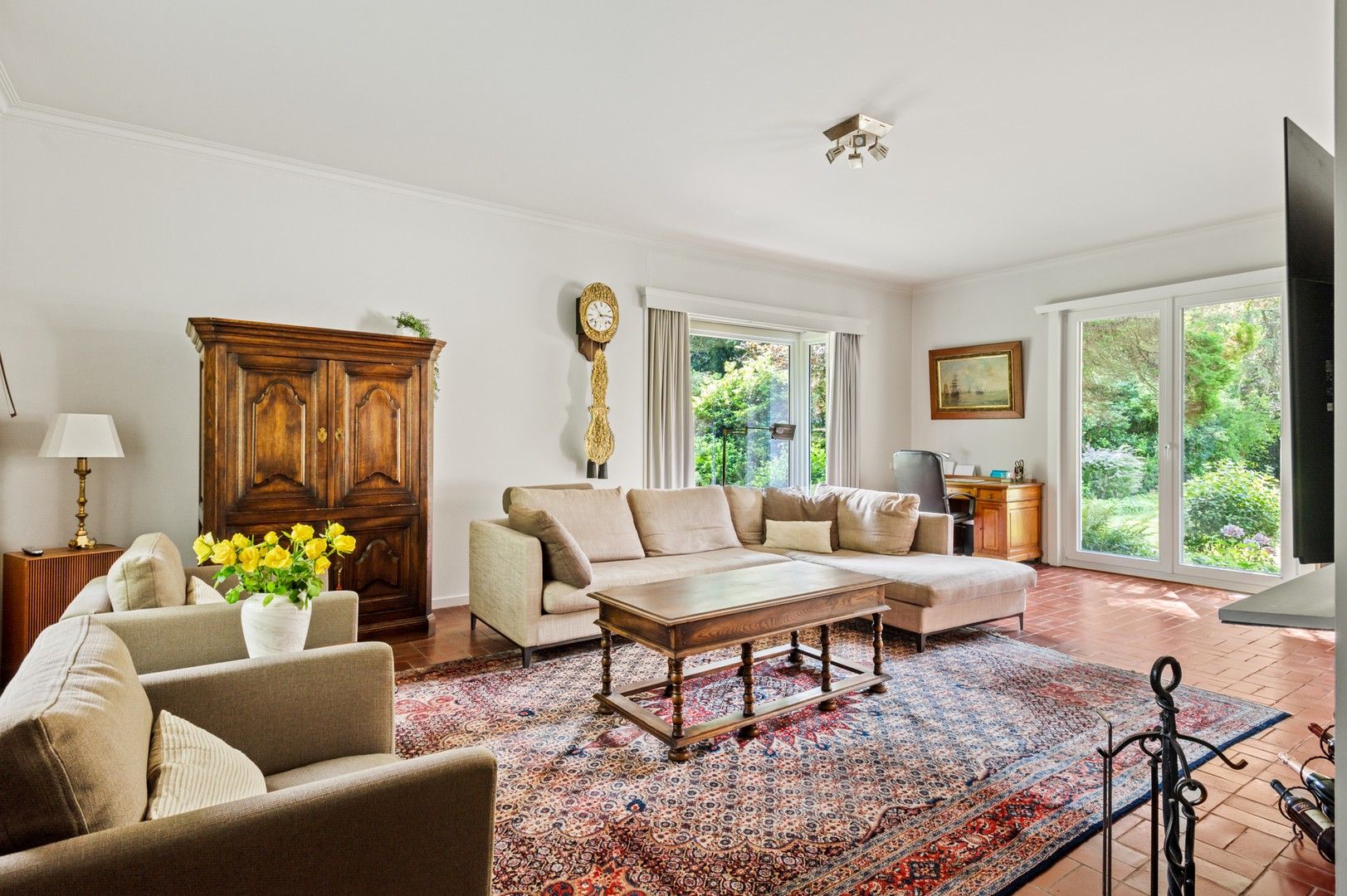 Romantische villa met grote tuin en veel privacy in Schoten foto 7