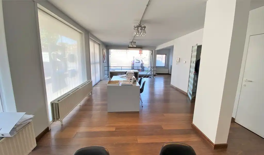 Commercieel kantoor te huur aan Rozemarijnbrug te Gent foto 3