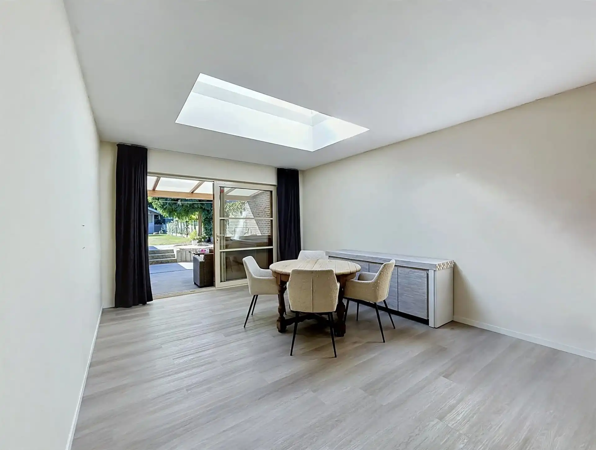 instapklare gezinswoning met 4 slaapkamers en zuidgerichte tuin op toplocatie foto 5