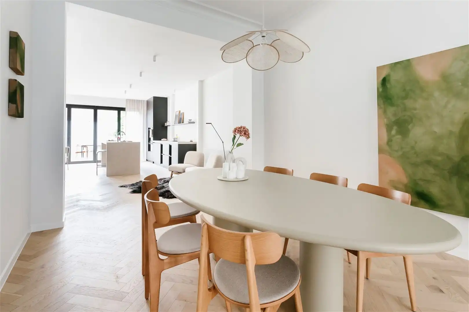 Luxueuze gerenoveerde herenwoning op toplocatie foto 8