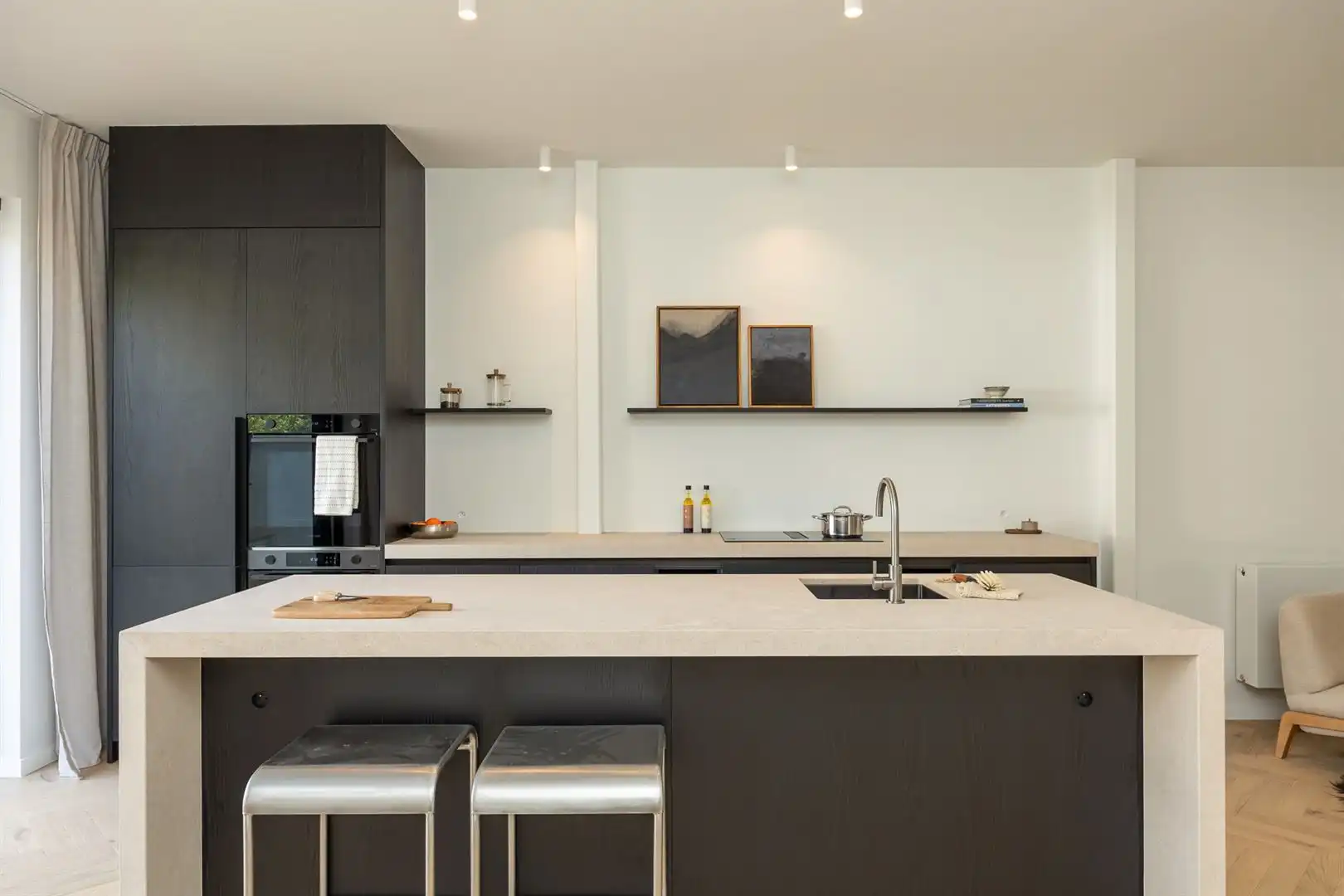 Luxueuze gerenoveerde herenwoning op toplocatie foto 8