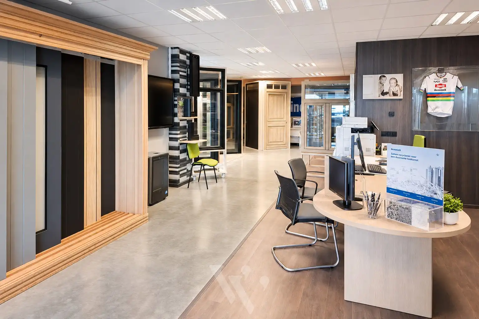 Bedrijfsgebouw foto 4