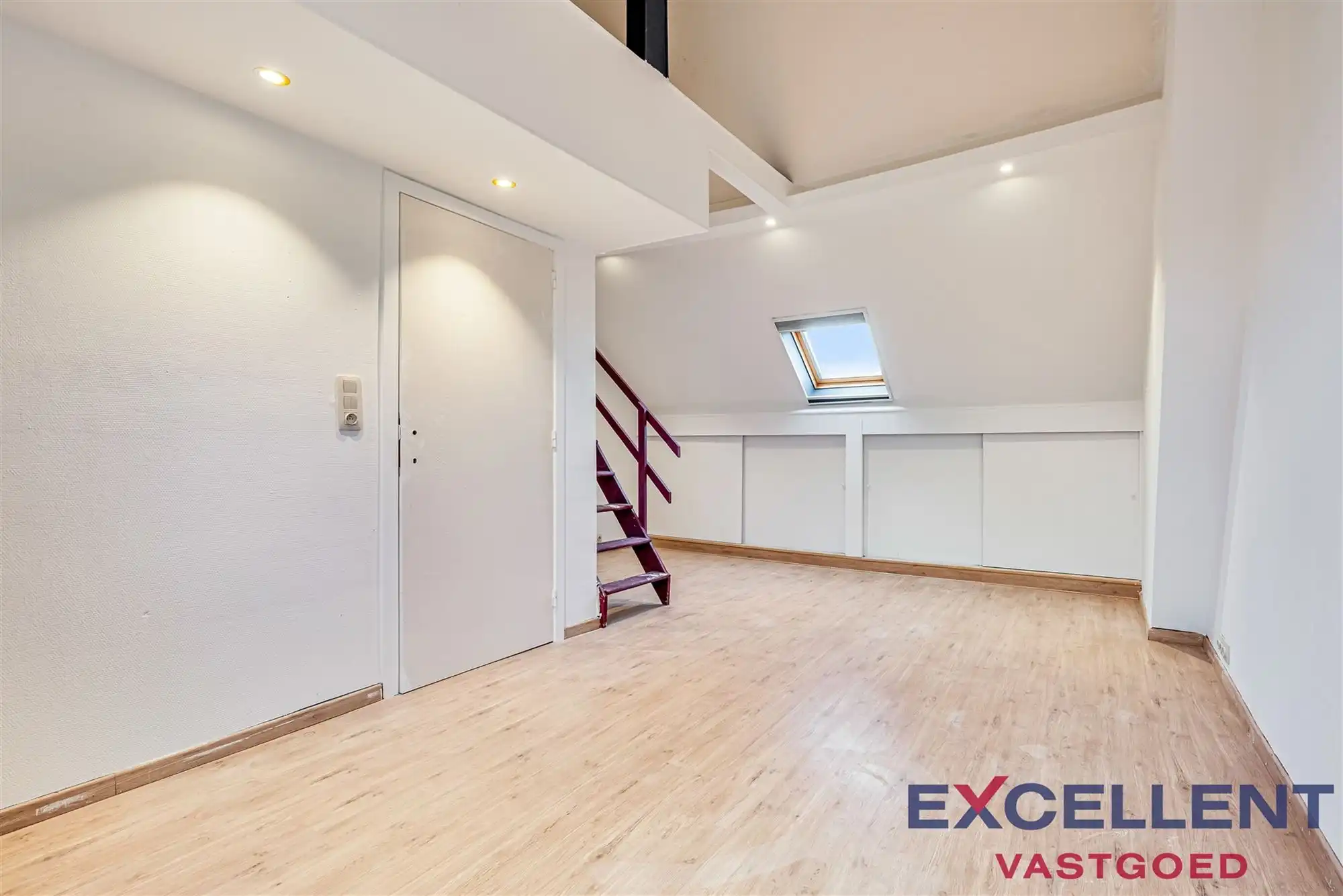 Instapklare hypermoderne woning met 2 slpk in het gegeerde Sint-Denijs-Westrem foto 10