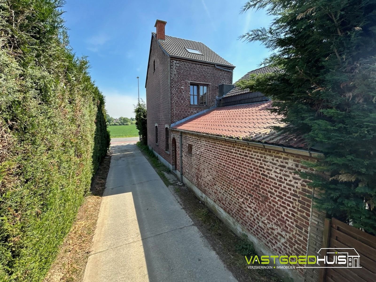 Karaktervolle gezinswoning met 4 slaapkamers en tuin foto 6
