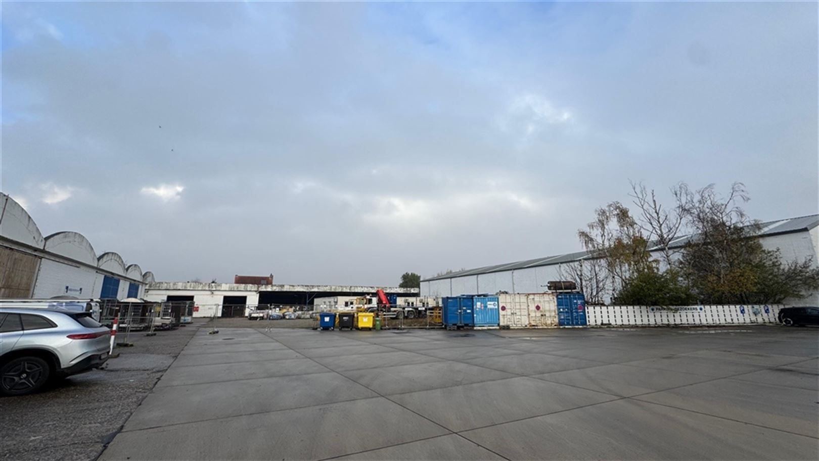 Semi-industrieele site met buitenterrein foto 11