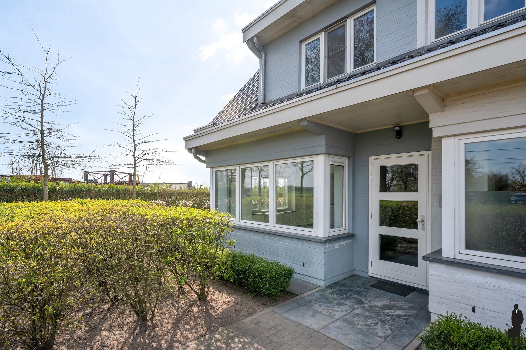 Instapklaar 2 slpk. appartement te Wuustwezel foto 2