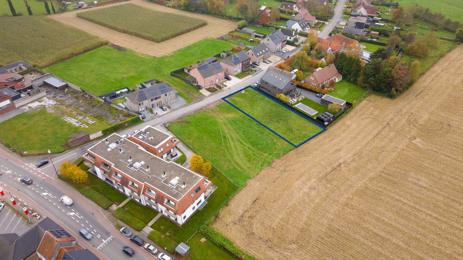 Bouw jouw droomwoning op deze prachtig gelegen bouwgrond van 875 m² in Asper-Gavere foto 4