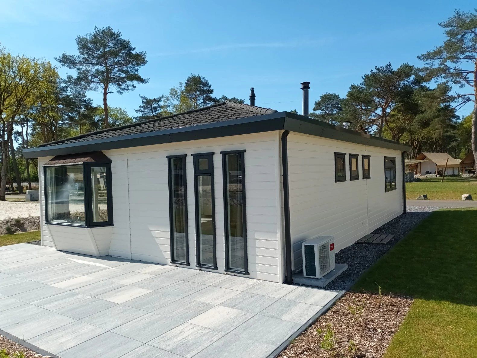 ruime chalet voor 4 personen op vakantiepark Europarcs te Mol foto {{pictureIndex}}