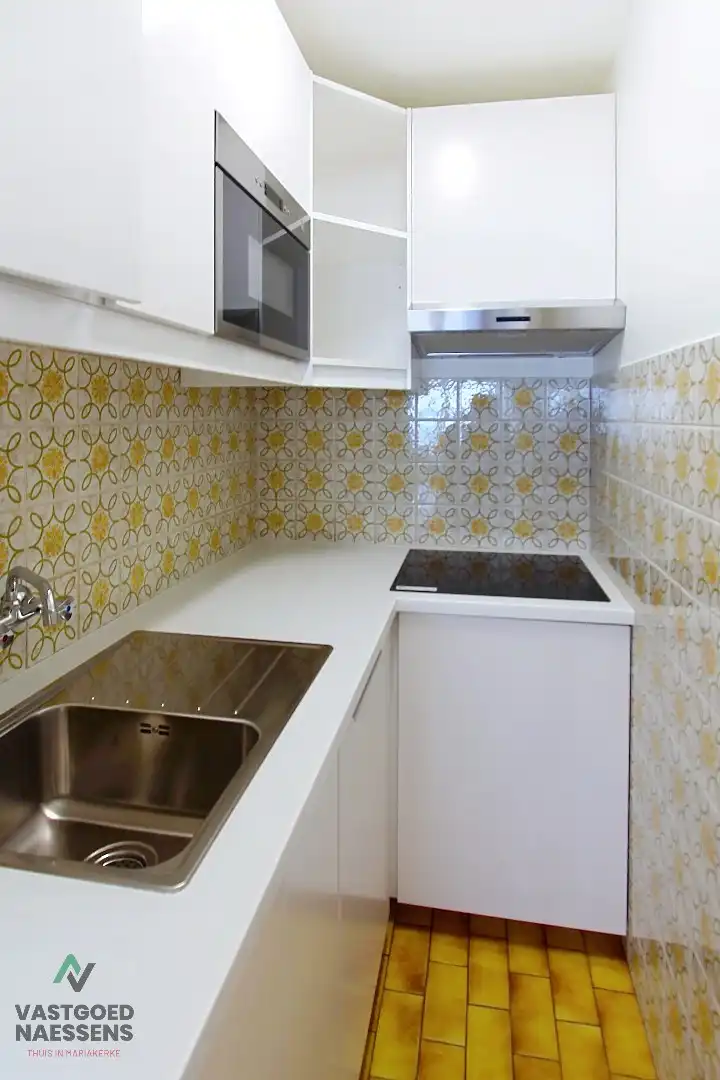 INSTAPKLARE STUDIO MET ZICHT OP ZEE foto 6