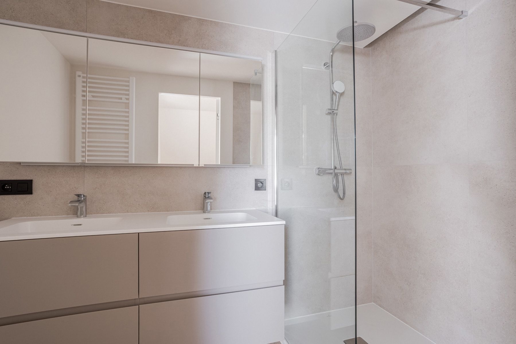 Prachtig triplex 4 slk. met mooie grote terrassen foto 19