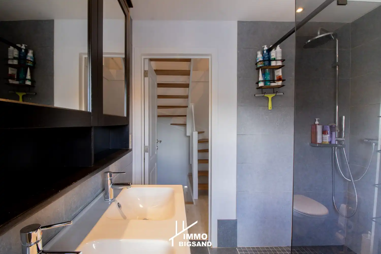 Instapklare woning met EPC A, zonnepanelen, batterij en carport te Wevelgem foto 18