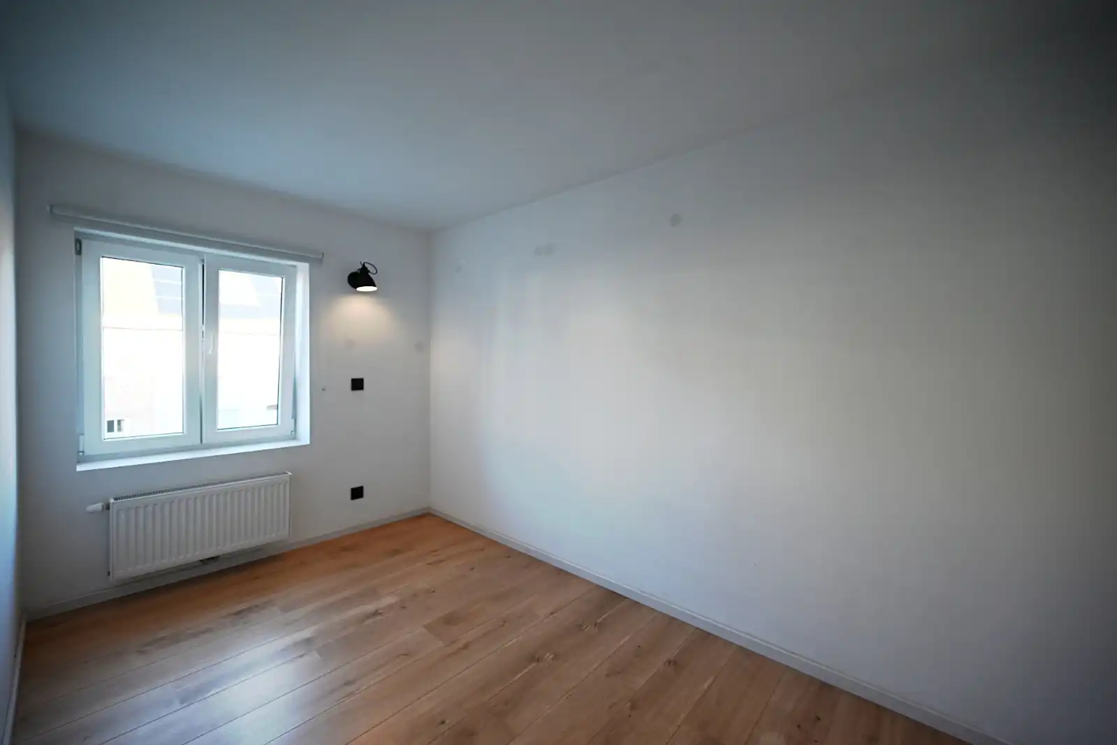 Charmante woning met 3 slaapkamers en prachtige stadstuin in Roeselare foto 9