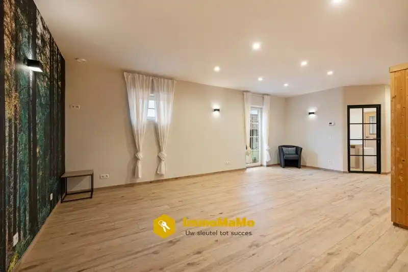 Polyvalente kantoor- of praktijkruimte te huur in Beervelde foto 10