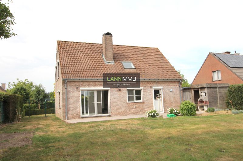 Instapklare woning met 3 slaapkamers en 2 garages foto 21