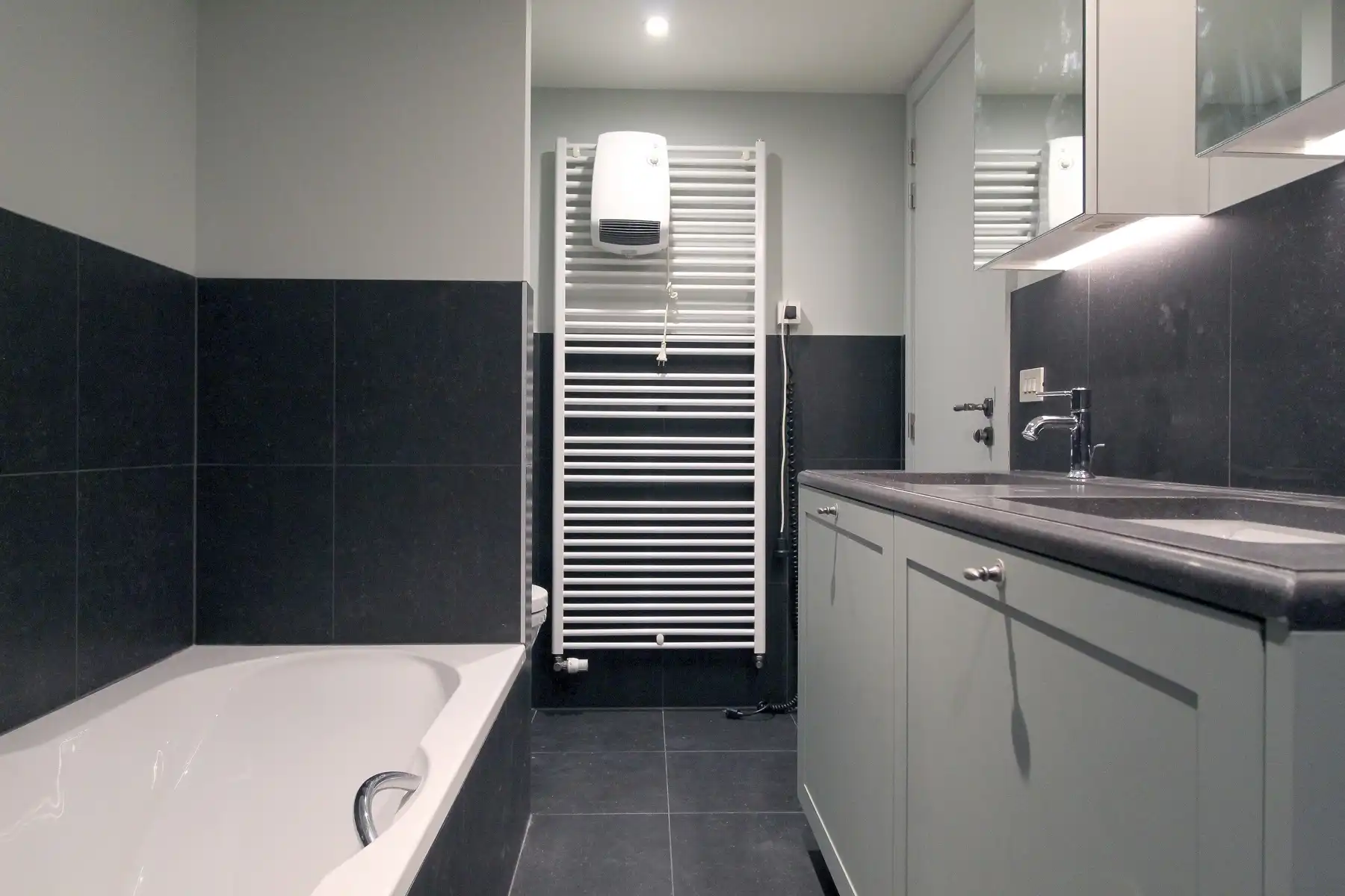 Hoogwaardig afgewerkt appartement op centrale ligging foto 18