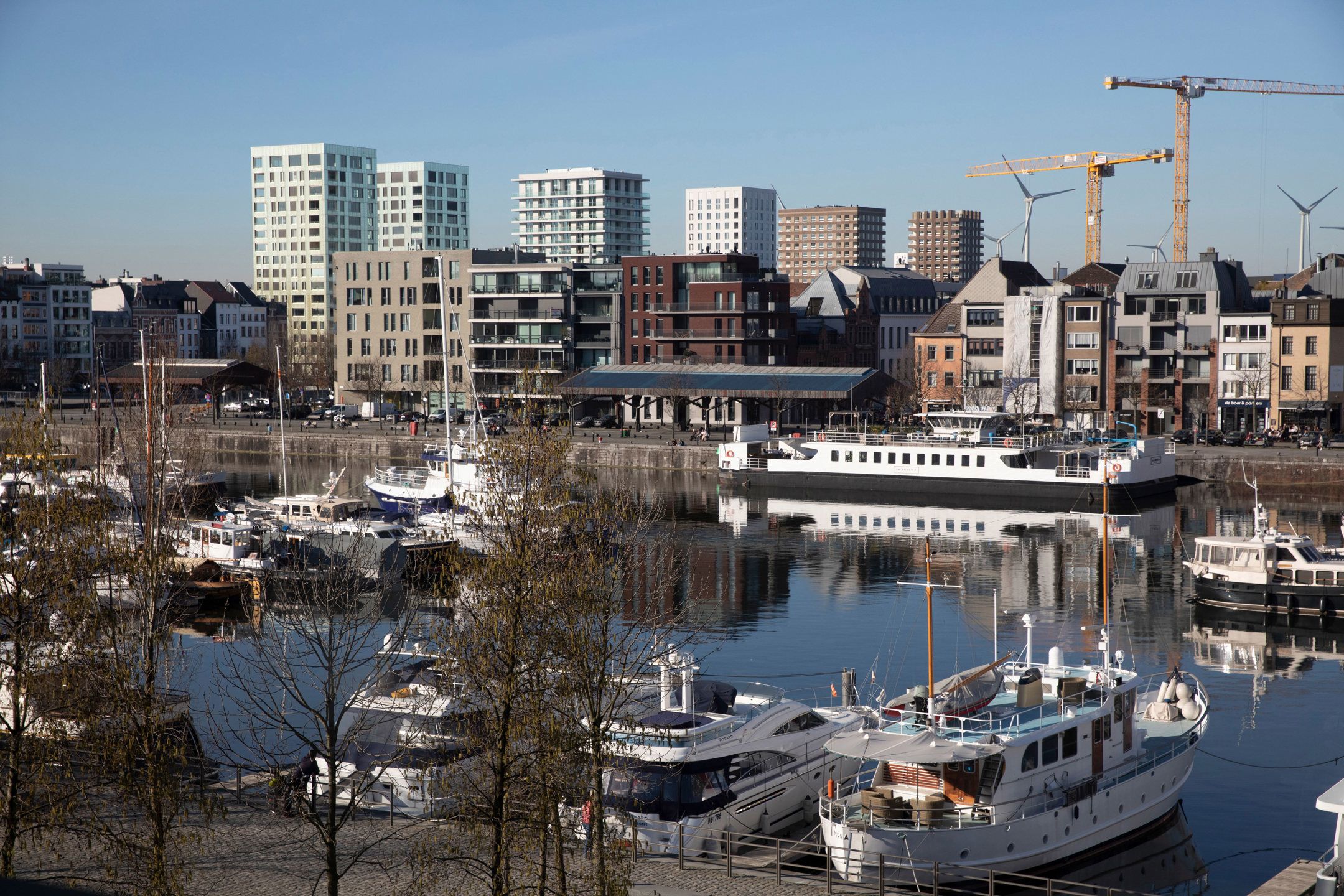 ANTWERPEN - Commercieel gelijkvloers op het Eilandje foto 9