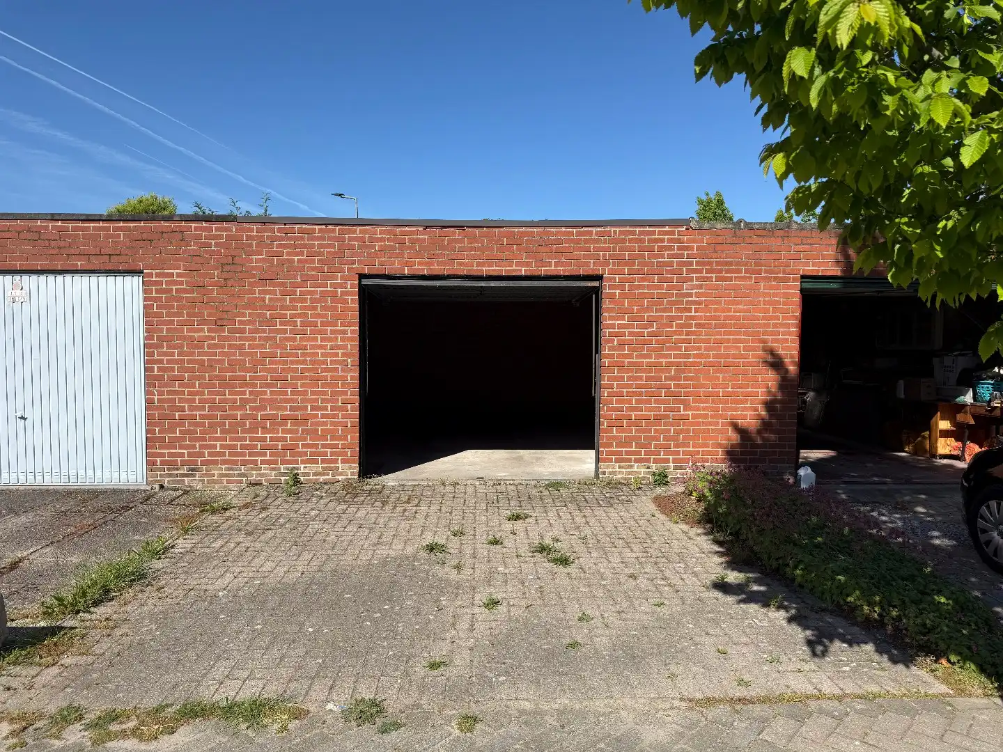 Ruime garagebox in Wondelgem foto 2