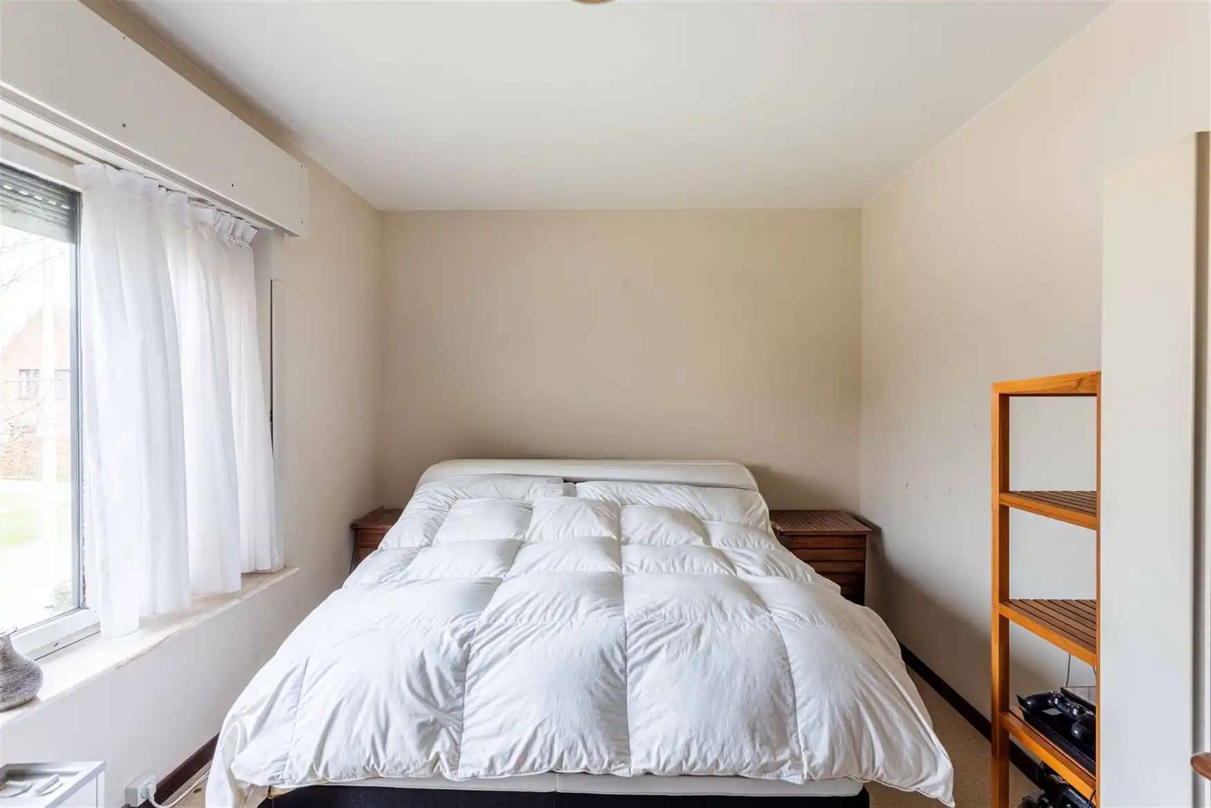 Ruime gezinswoning met 5 kamers nabij het centrum van De Pinte foto 13