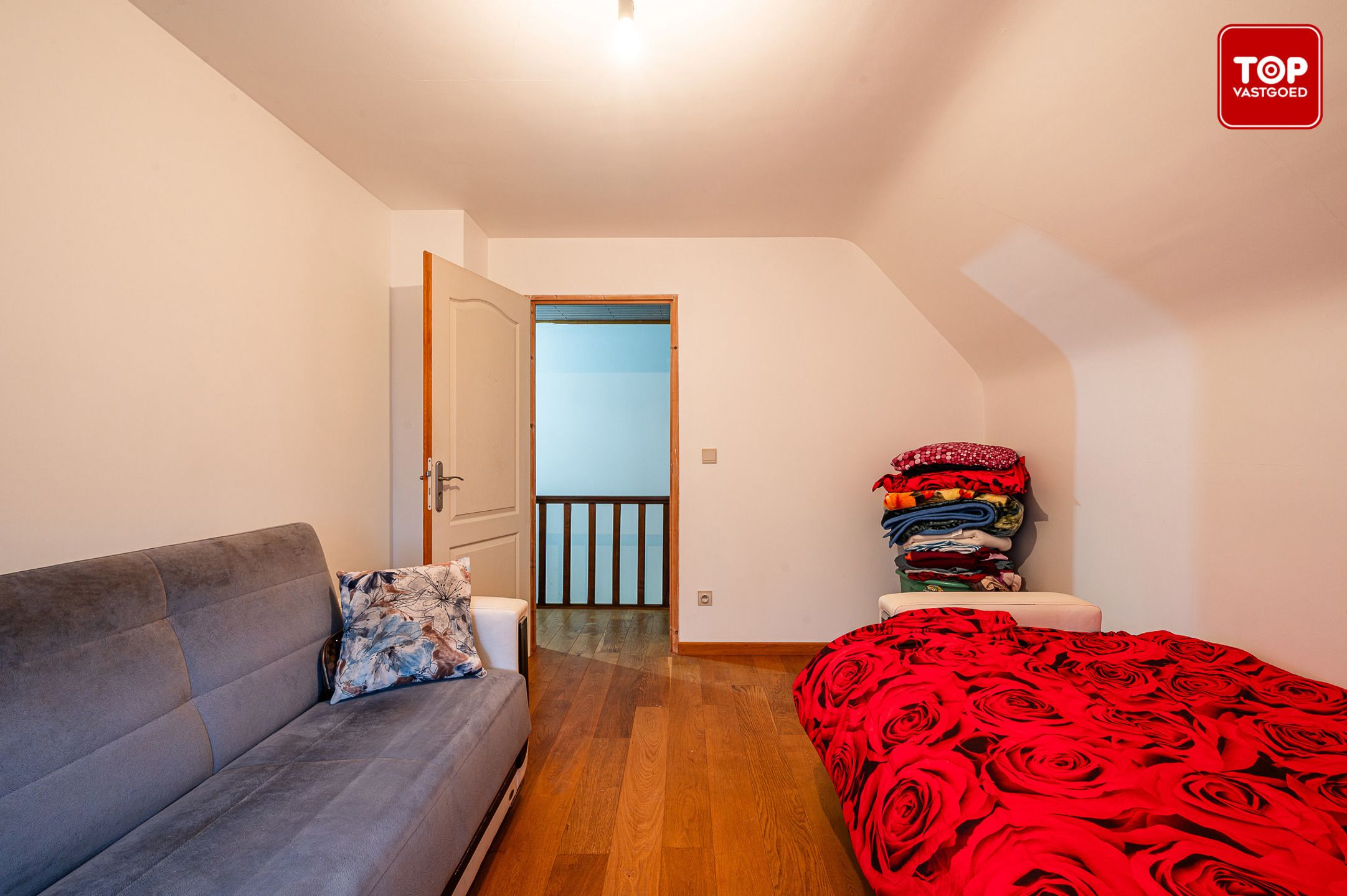 Gezellige gezinswoning met prachtige tuin  foto 19