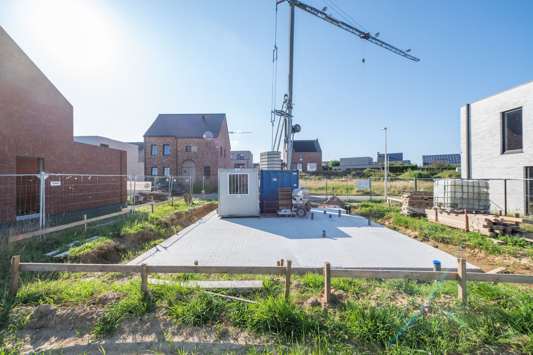 Stijlvolle, moderne nieuwbouwwoning met 3 ruime slpks! foto 14